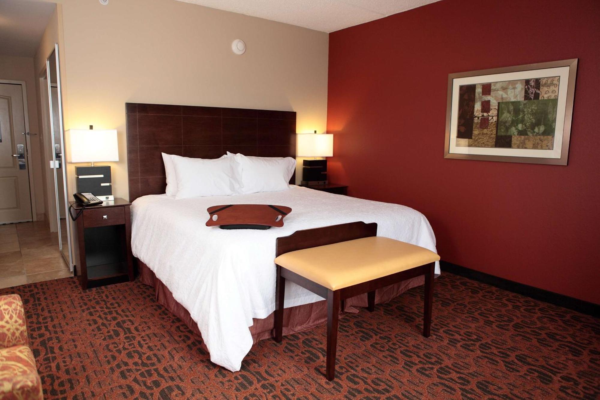 Hampton Inn Milan Dış mekan fotoğraf