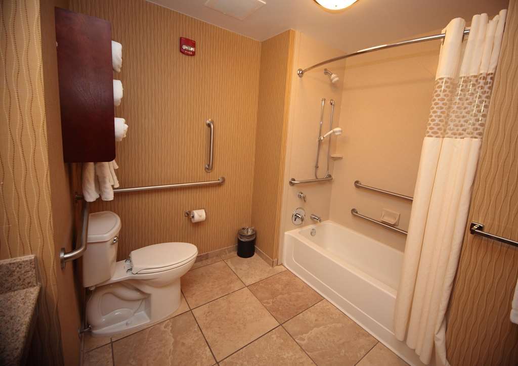 Hampton Inn Milan Oda fotoğraf