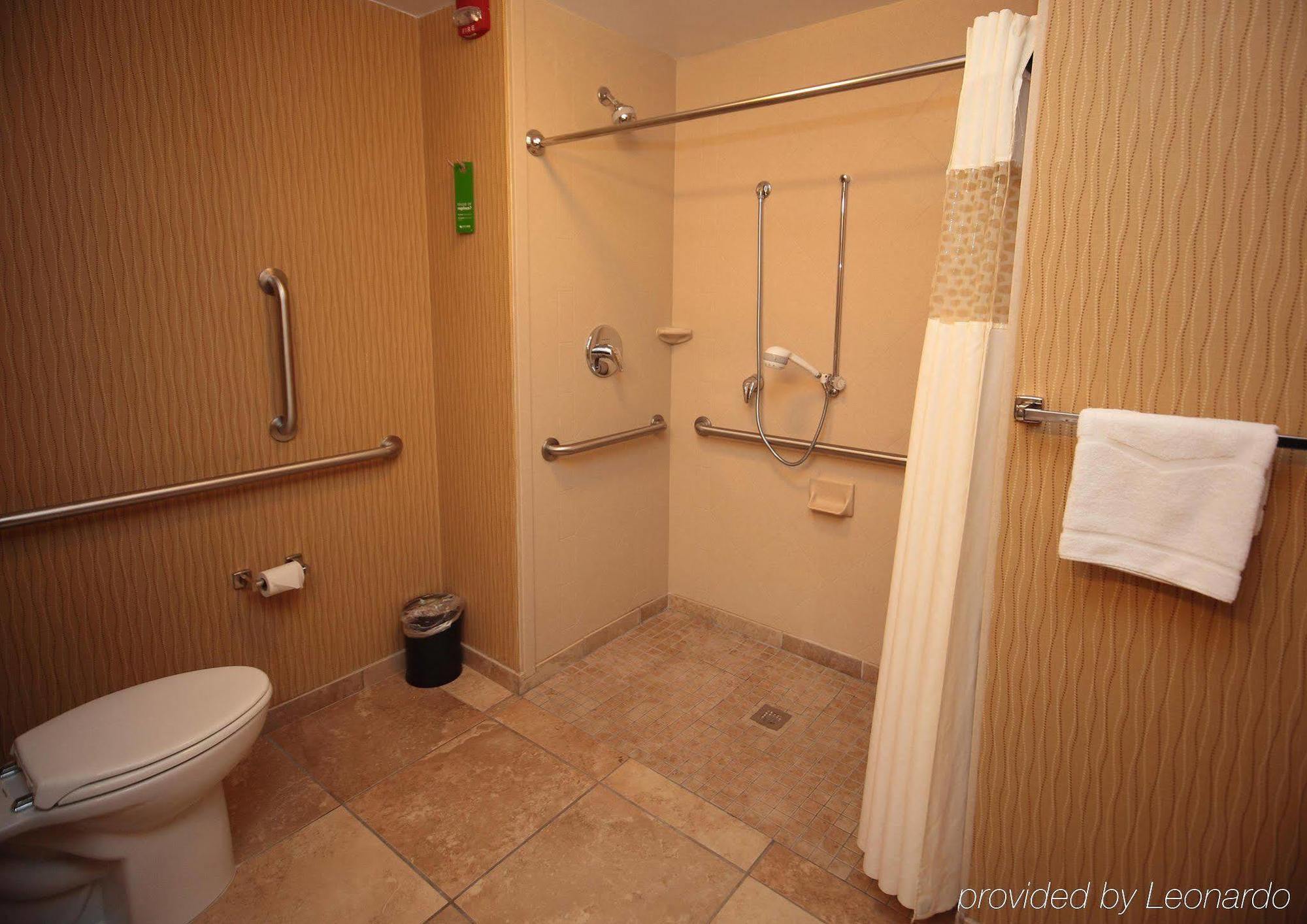 Hampton Inn Milan Dış mekan fotoğraf